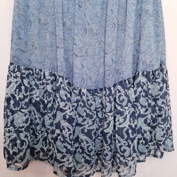 Rewind Junior's Blue Tiered Flutter Sleeve Smocked Neckline Dress Size Large - Picture 2 of 6